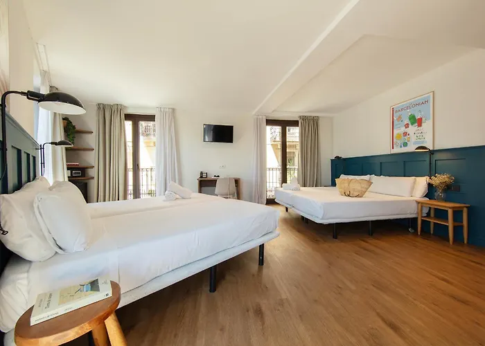 Guest house Som Nit Port Vell