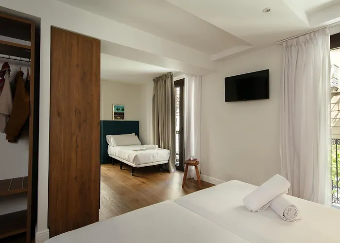 Guest house Som Nit Port Vell Barcelona